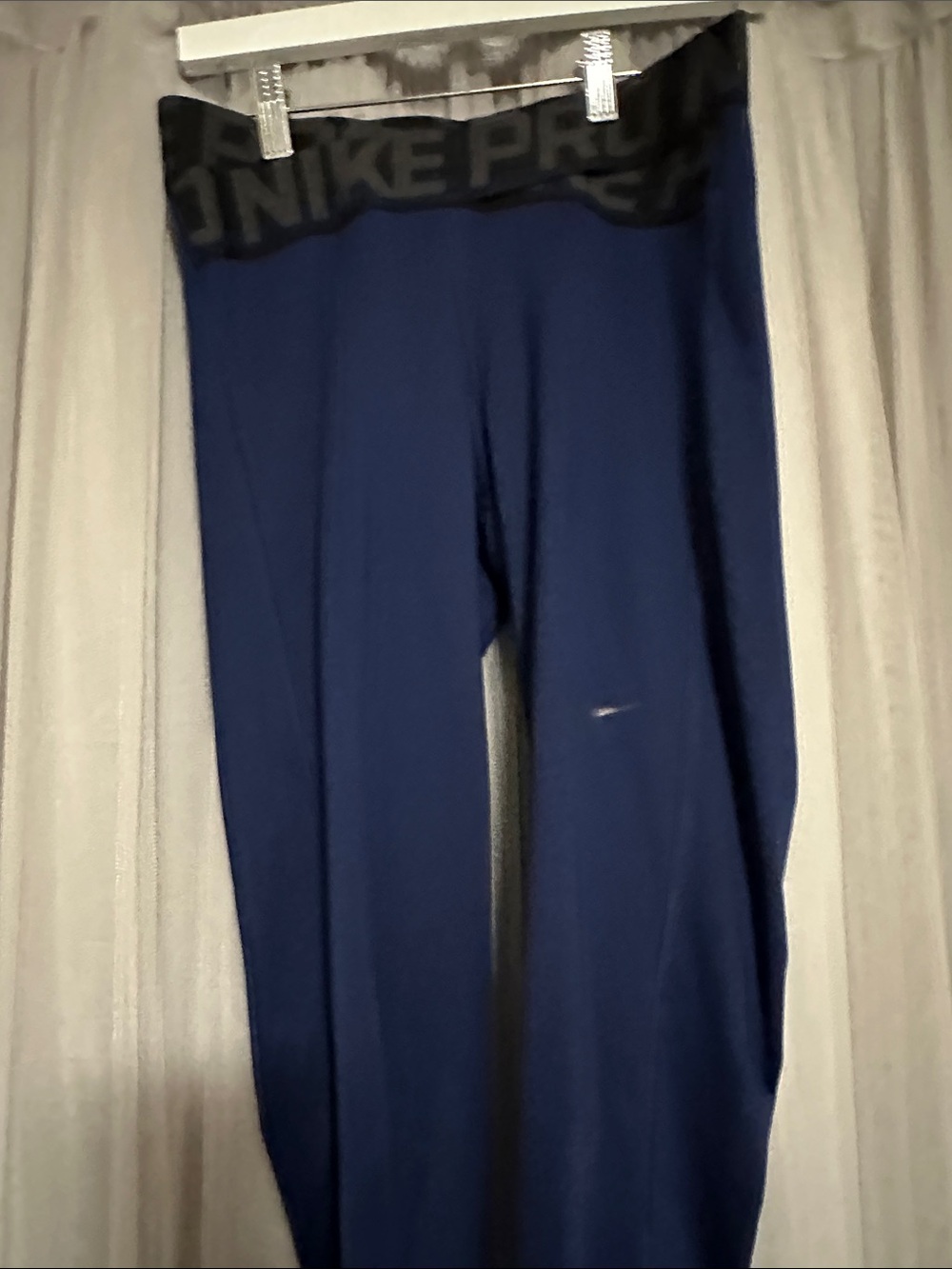 Nike Navy High-Waist Performance Leggings with Branded Waistband